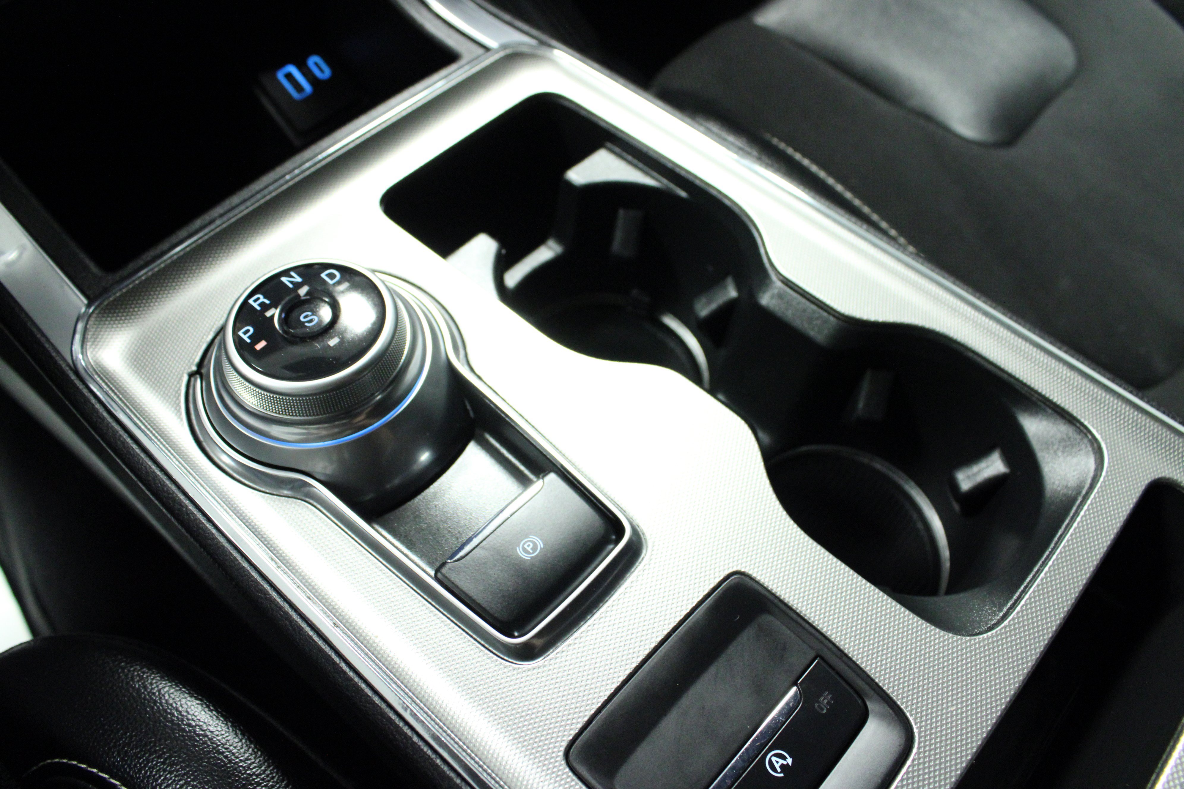 Used 2023 Ford Edge ST AWD/4WD image 23