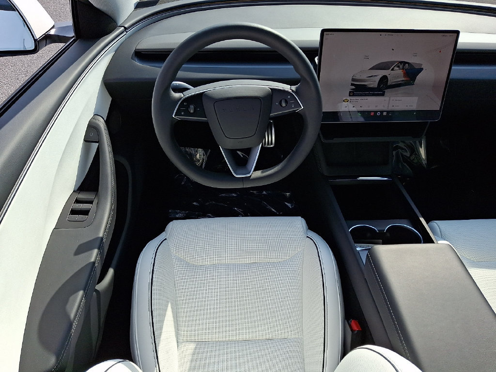 Used 2026 Tesla Model 3 Performance AWD/4WD image 17