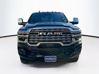 Used 2025 RAM 3500 Limited video 2