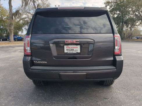 Used 2018 GMC Yukon SLT w/ Open Road Package image 4
