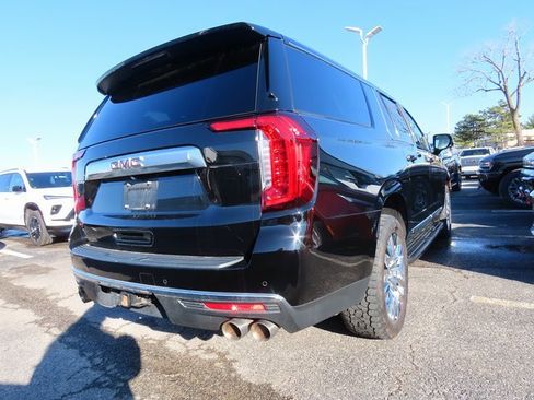 Used 2021 GMC Yukon XL Denali image 10