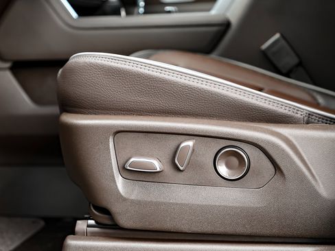 New 2026 GMC Sierra 1500 Denali w/ Denali Reserve Package image 19