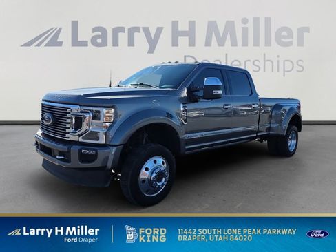 Certified 2022 Ford F450 Platinum w/ FX4 Off-Road Package image 1
