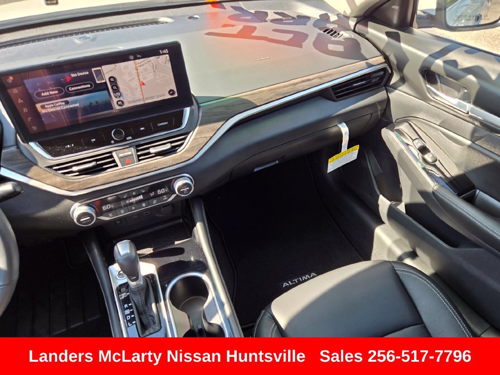 Used 2025 Nissan Altima 2.5 SL FWD image 16