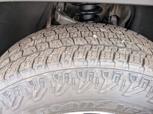 New 2026 Chevrolet Silverado EV Trail Boss image 12