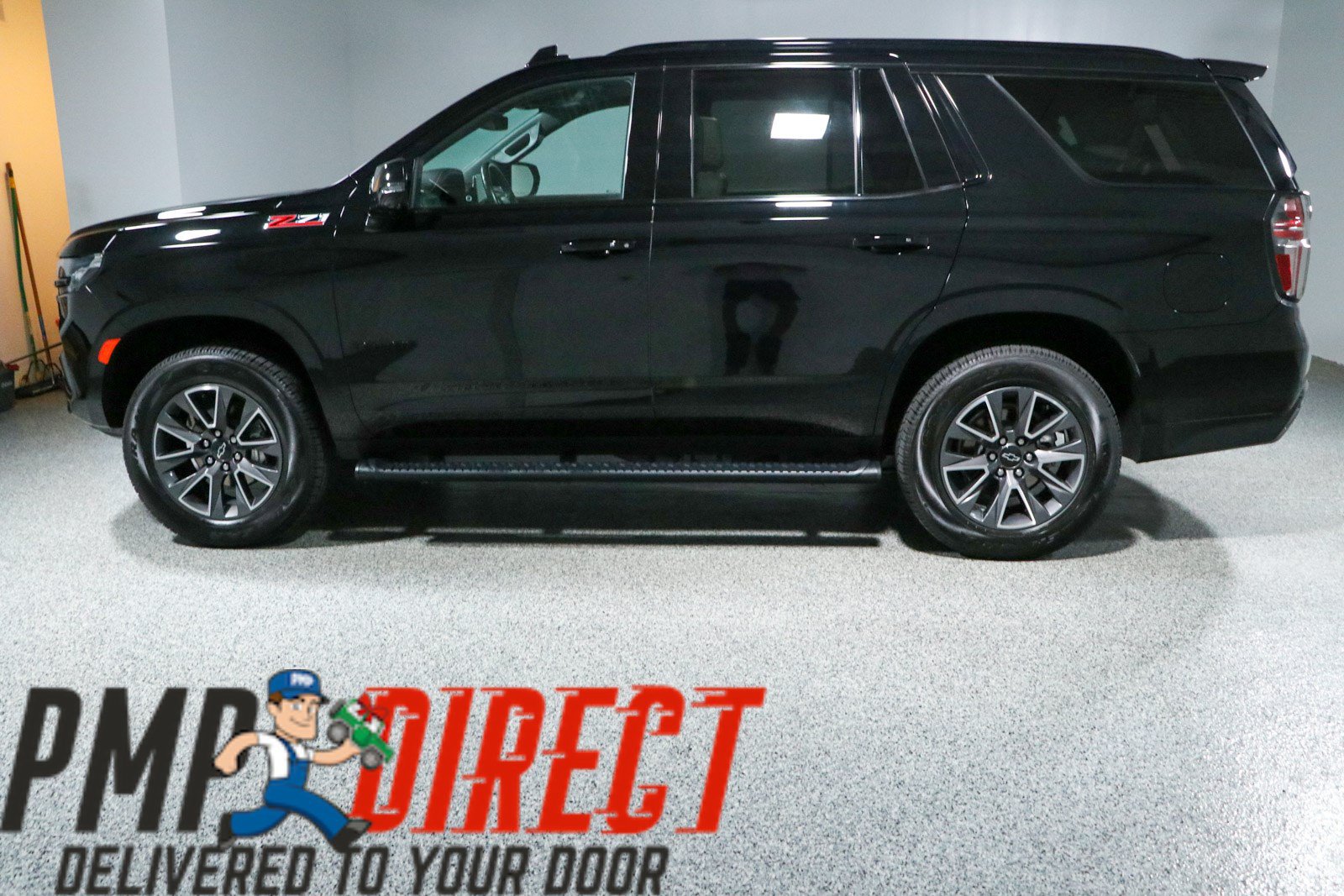 Used 2023 Chevrolet Tahoe Z71 w/ Luxury Package AWD/4WD image 10