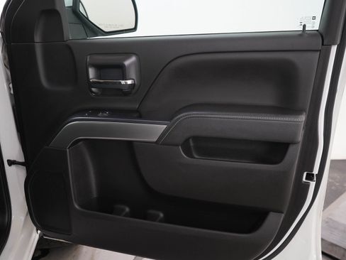 Used 2019 Chevrolet Silverado 1500 LT AWD/4WD image 12