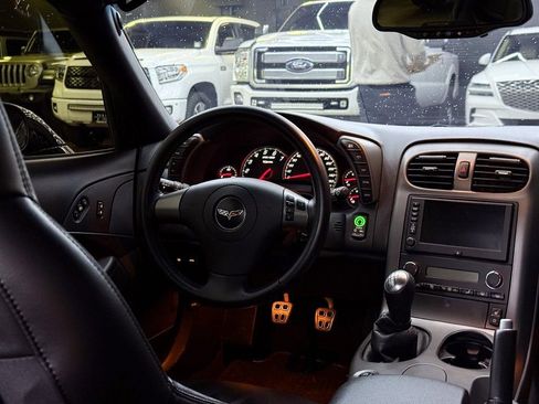 Used 2007 Chevrolet Corvette Z06 w/ Preferred Equipment Group image 20