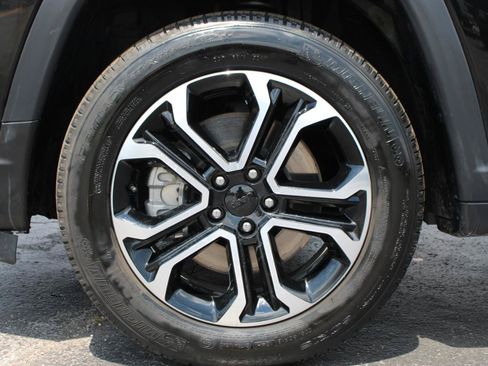 Used 2023 Jeep Compass Limited AWD/4WD image 50