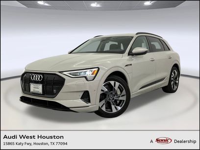 Used 2022 Audi e-tron Premium w/ Convenience Plus Package