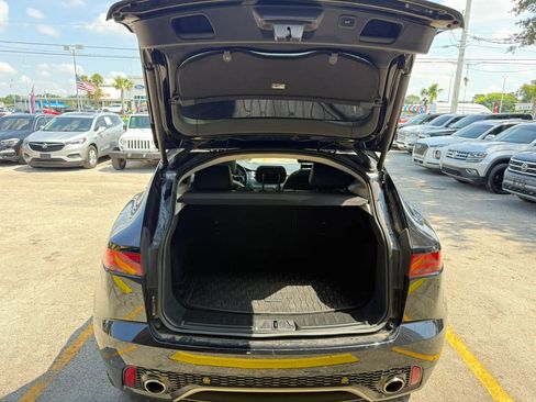 Used 2020 Jaguar E-PACE AWD/4WD image 19