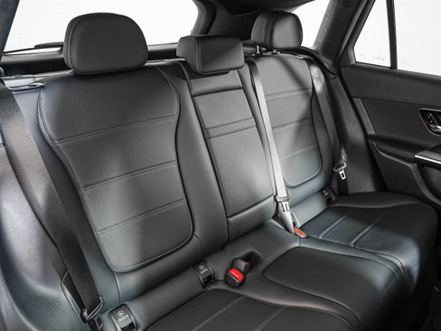 Certified 2026 Mercedes-Benz GLC 300 image 14