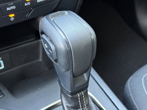 Used 2022 Ford Ranger XLT w/ FX4 Off-Road Package image 21