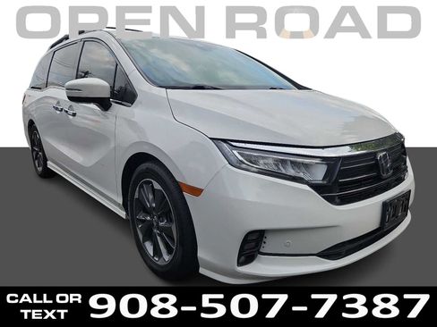 Used 2023 Honda Odyssey Elite image 1