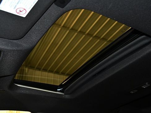 Used 2022 Chevrolet Silverado 3500 High Country w/ Safety Package II image 29