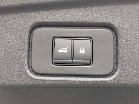 New 2025 Nissan Pathfinder Platinum w/ Cargo Package image 14