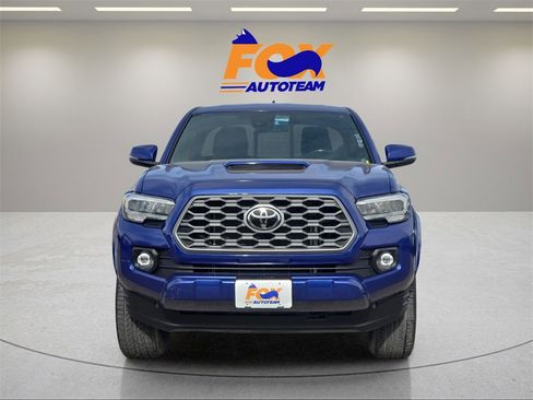 Certified 2023 Toyota Tacoma TRD Sport image 8