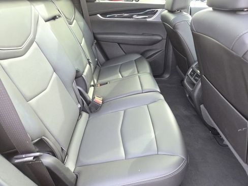 Used 2025 Cadillac XT5 Premium Luxury image 32