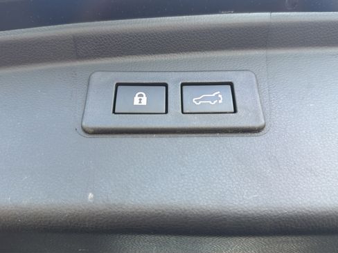 Used 2022 Subaru Outback Limited AWD/4WD image 14