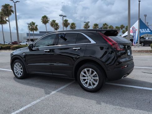 Used 2023 Cadillac XT4 Luxury FWD image 6