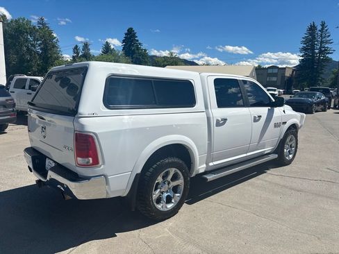 Used 2016 RAM 1500 Laramie AWD/4WD image 11