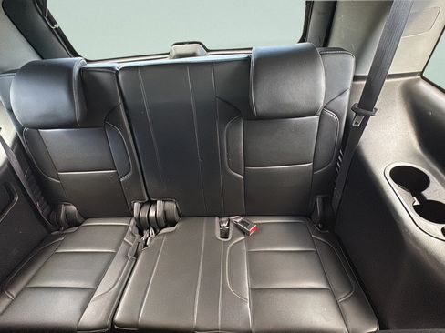 Used 2017 Chevrolet Tahoe LT AWD/4WD image 15
