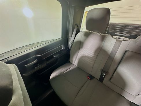 Used 2024 RAM 2500 Big Horn w/ Off Road Package image 12