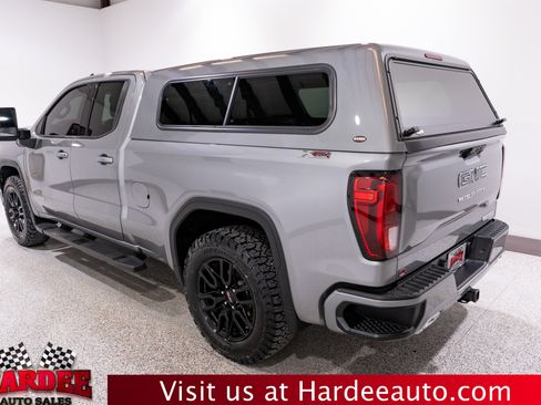 Used 2023 GMC Sierra 1500 Elevation w/ Preferred Package AWD/4WD image 3