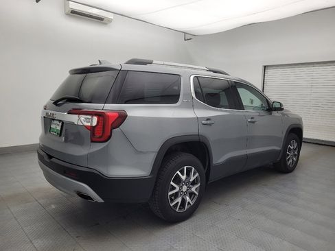 Used 2023 GMC Acadia SLT image 9