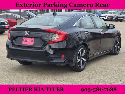Used 2016 Honda Civic Touring image 9