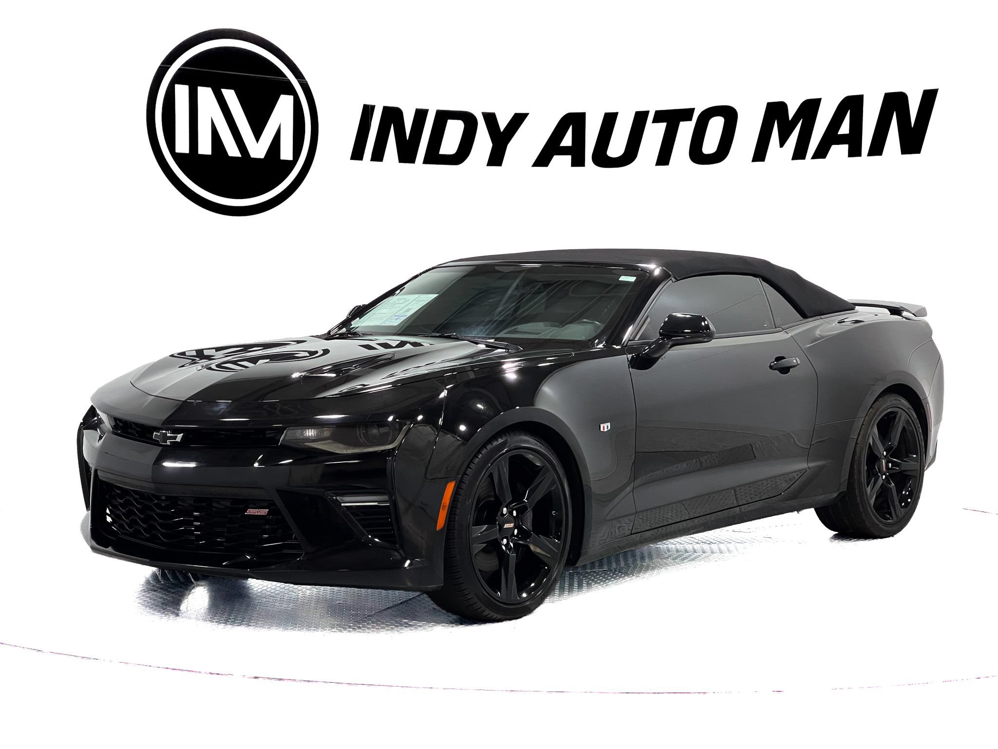 Used 2018 Chevrolet Camaro SS RWD image 8