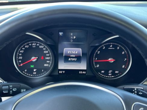 Used 2016 Mercedes-Benz GLC 300 4MATIC image 15