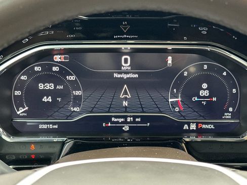 Certified 2025 GMC Sierra 1500 SLT image 23