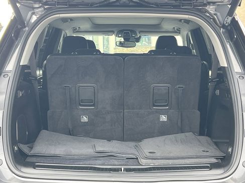 Used 2021 Jeep Grand Cherokee L Limited image 32