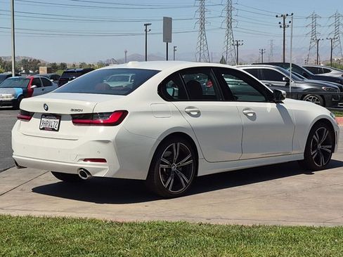Used 2023 BMW 330i Sedan w/ Driving Assistance Package RWD image 5