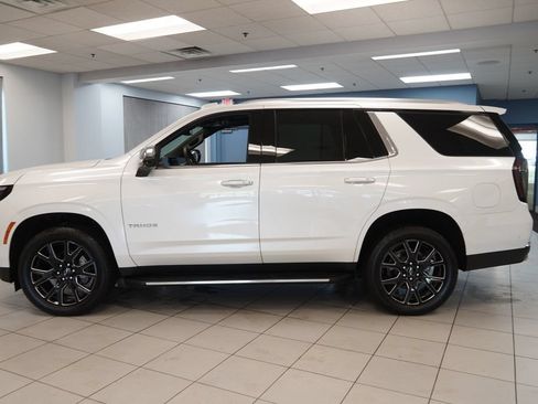 New 2025 Chevrolet Tahoe Premier w/ Sun And Tow Package AWD/4WD image 2