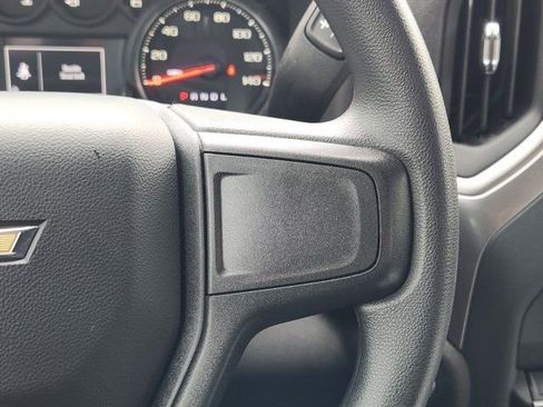 Used 2025 Chevrolet Silverado 2500 W/T image 29