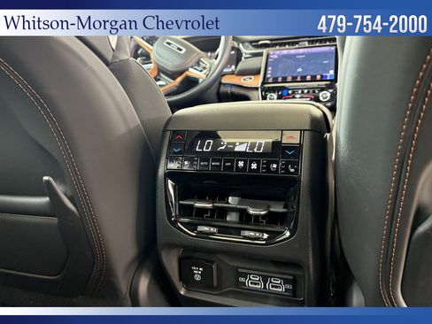 Used 2022 Jeep Grand Cherokee Summit AWD/4WD image 40