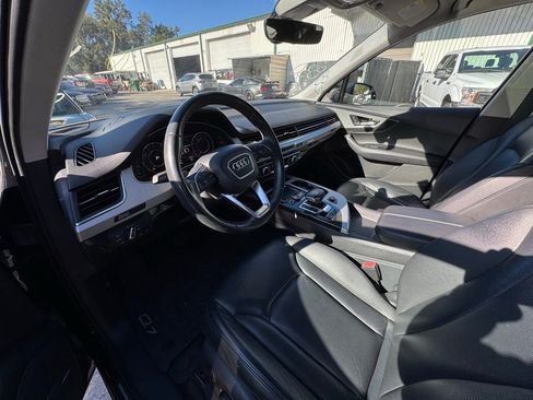 Used 2019 Audi Q7 2.0T Premium Plus w/ Premium Plus Package image 22