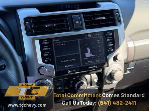 Used 2024 Toyota 4Runner SR5 image 10