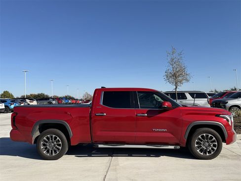 Used 2022 Toyota Tundra Limited image 4