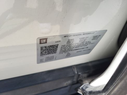 Used 2021 Chevrolet Suburban Premier image 27