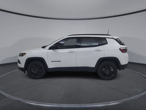 New 2026 Jeep Compass Latitude AWD/4WD image 9