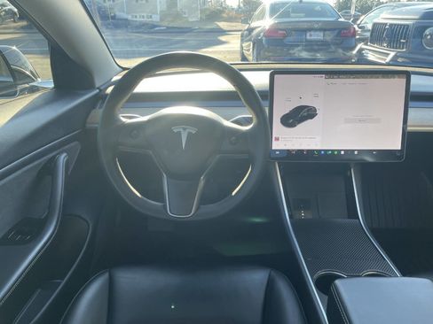 Used 2020 Tesla Model 3 Long Range image 23