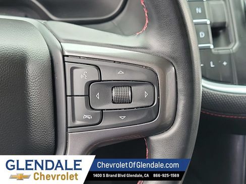 Used 2024 Chevrolet Suburban RST RWD image 32