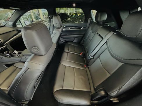 Used 2024 Cadillac XT5 Premium Luxury w/ LPO, Floor Liner Package AWD/4WD image 23