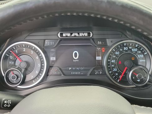 Used 2019 RAM 1500 Big Horn AWD/4WD image 26