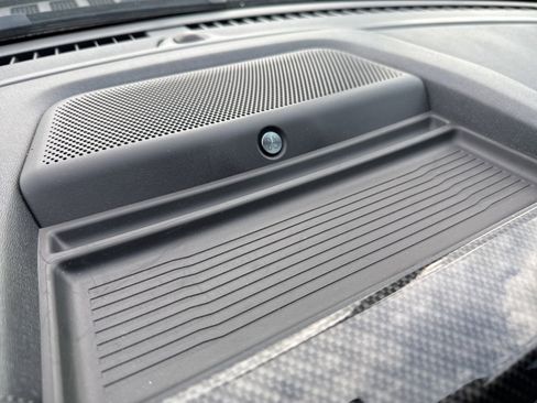 Used 2024 Ford F250 Lariat w/ Lariat Ultimate Package image 38