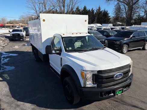 Used 2017 Ford F550 2WD Regular Cab Super Duty image 7