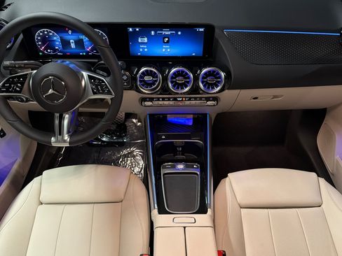 New 2026 Mercedes-Benz GLA 250 image 12